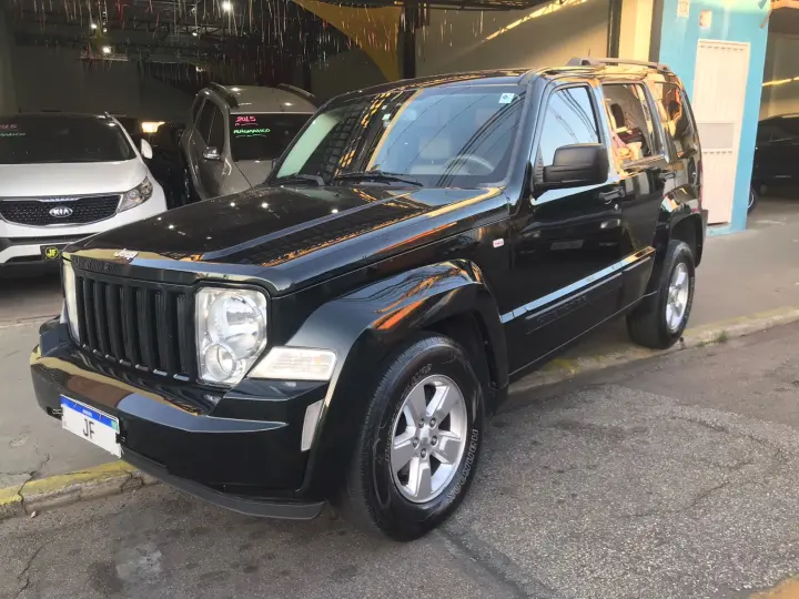 CHEROKEE 3.7 Sport 4X4 V6 12V
