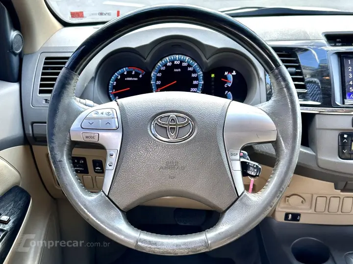 HILUX SW4 3.0 SRV 4X4 16V TURBO INTERCOOLER DIESEL 4P AUTOMÁ