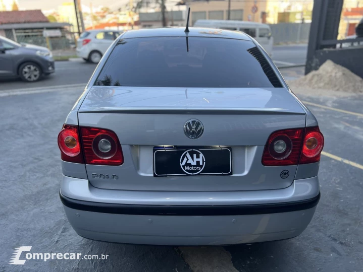 Polo Sedan 1.6 Mi Total Flex 8V 4p
