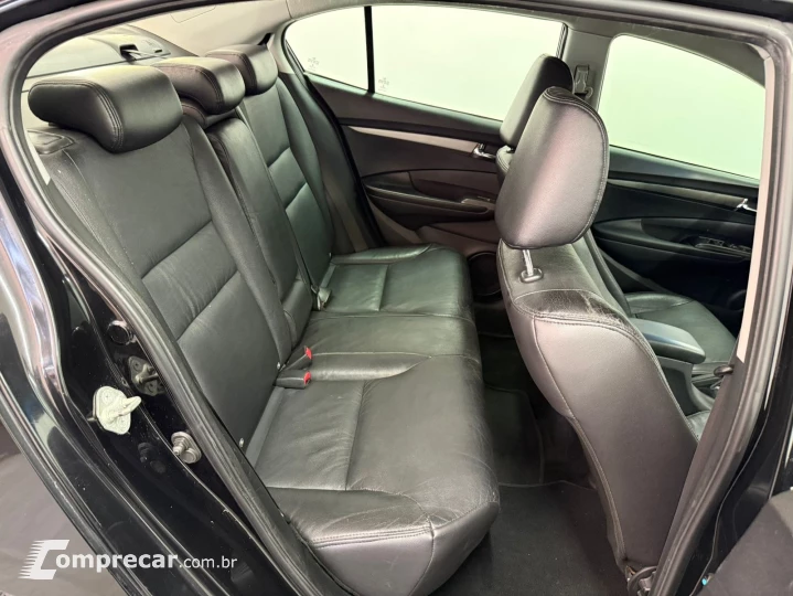 CITY Sedan EX 1.5 Flex 16V 4p Aut.