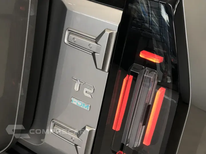 T2 1.5 TCI PHEV ADVANCED AWD DHT