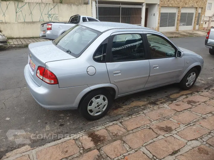 CORSA 1.0 MPFI Classic Sedan 8V
