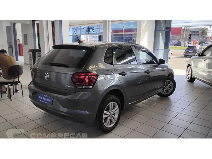POLO 1.0 200 TSI COMFORTLINE AUTOMÁTICO