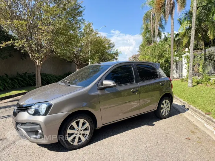 ETIOS 1.5 X Plus 16V
