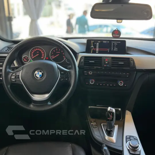 328I 2.0 Modern Sedan 16V
