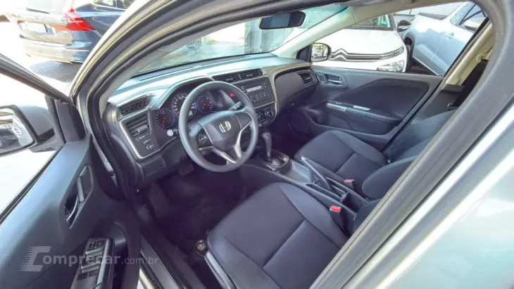 CITY Sedan LX 1.5 Flex 16V 4p Aut.