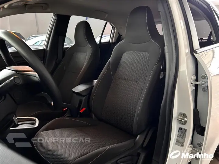 ONIX 1.0 TURBO FLEX LT AUTOMÁTICO