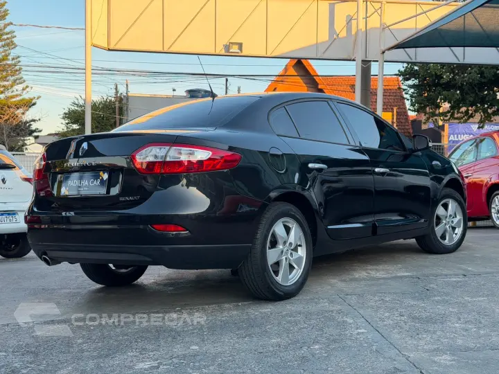FLUENCE Sed. Dynamique 2.0 16V FLEX Aut.
