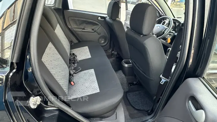 FIESTA 1.6 MPI Hatch 8V