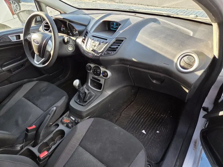FIESTA 1.6 TI-VCT FLEX SE MANUAL