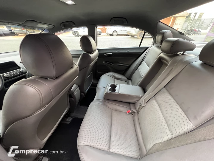 CIVIC 1.8 LXS 16V