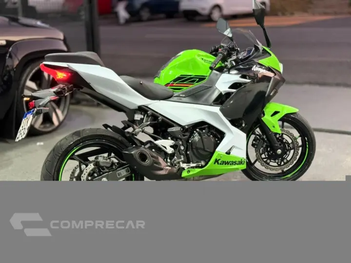 NINJA 400