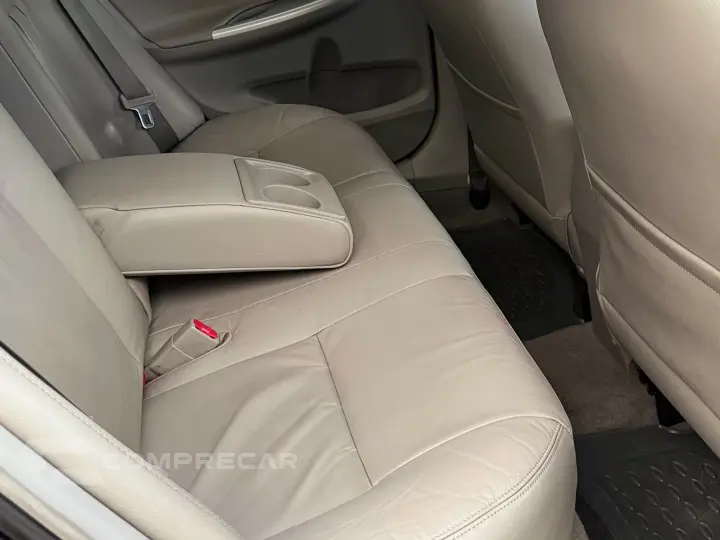 COROLLA 2.0 XEI 16V FLEX 4P AUTOMÁTICO