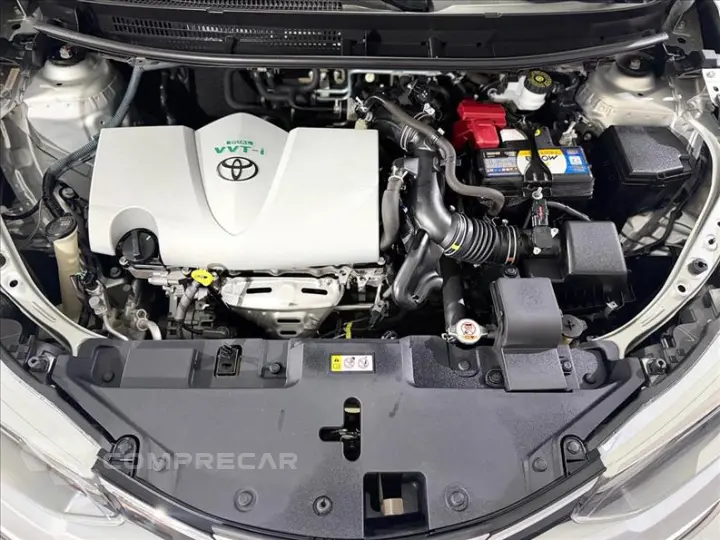 YARIS 1.5 16V Sedan XLS Connect