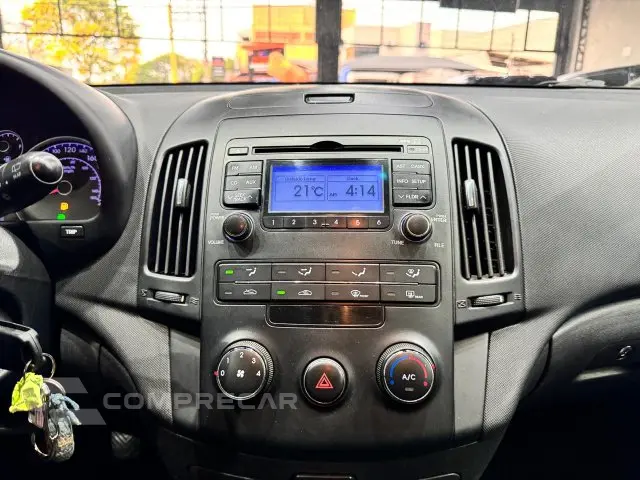 I30 - 2.0 MPFI GLS 16V 4P MANUAL