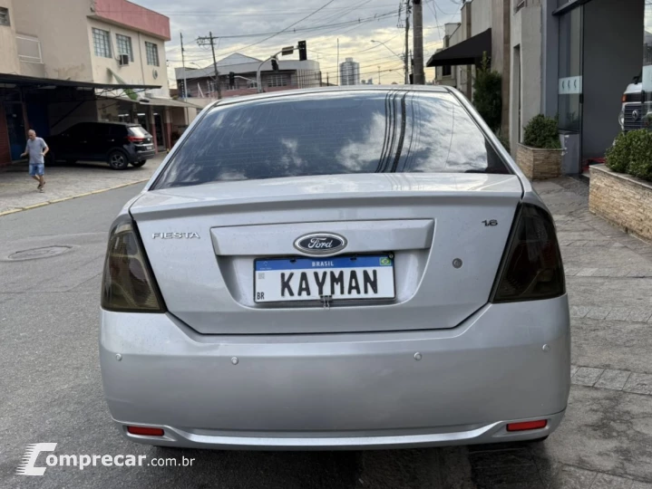 FIESTA 1.6 MPI Sedan 8V