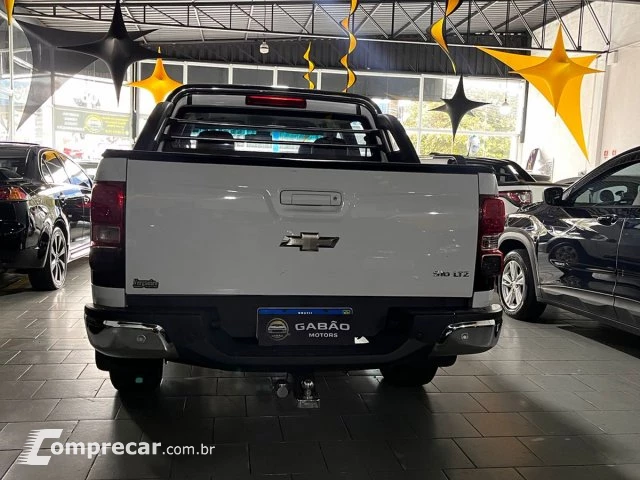 S10 - 2.5 LTZ 4X4 CD 16V 4P MANUAL