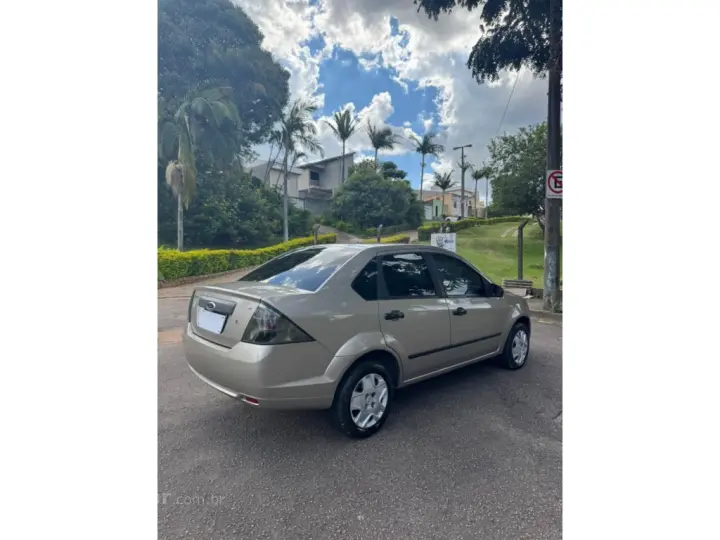FIESTA 1.6 SE SEDAN 16V FLEX 4P MANUAL