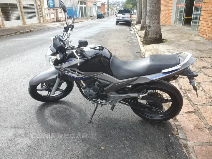 Fazer 250