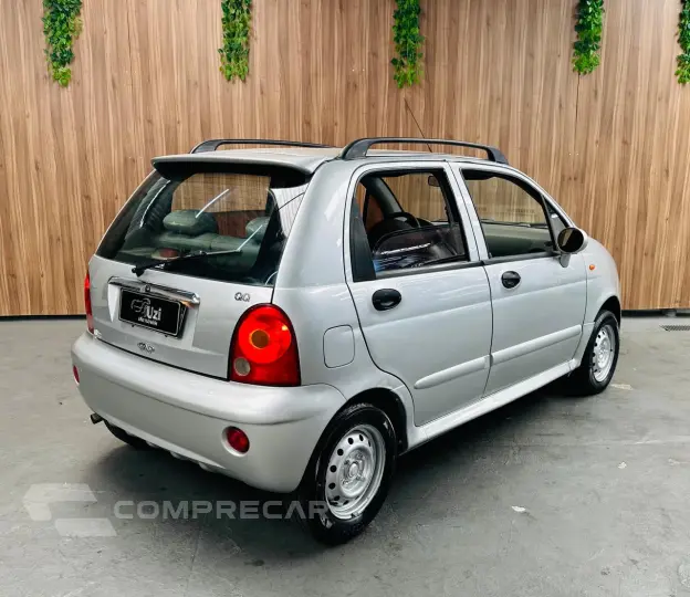 QQ 1.1 MPFI 16V
