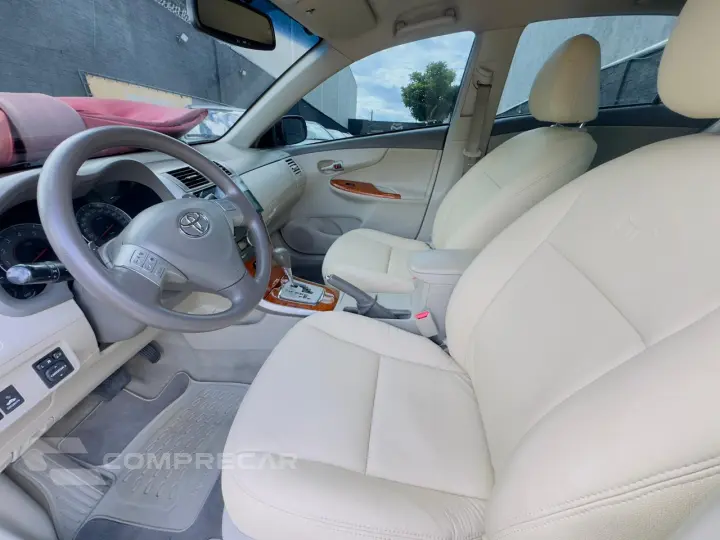 Corolla 2.0 16V 4P ALTIS FLEX AUTOMÁTICO