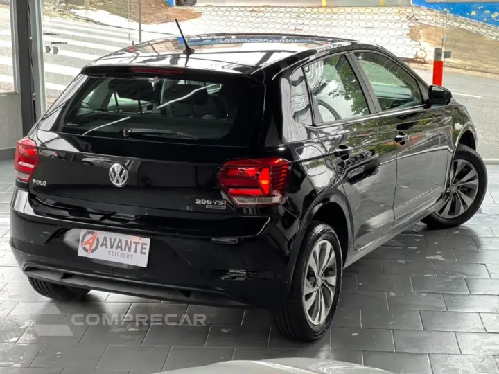 POLO 1.0 200 TSI COMFORTLINE AUTOMÁTICO
