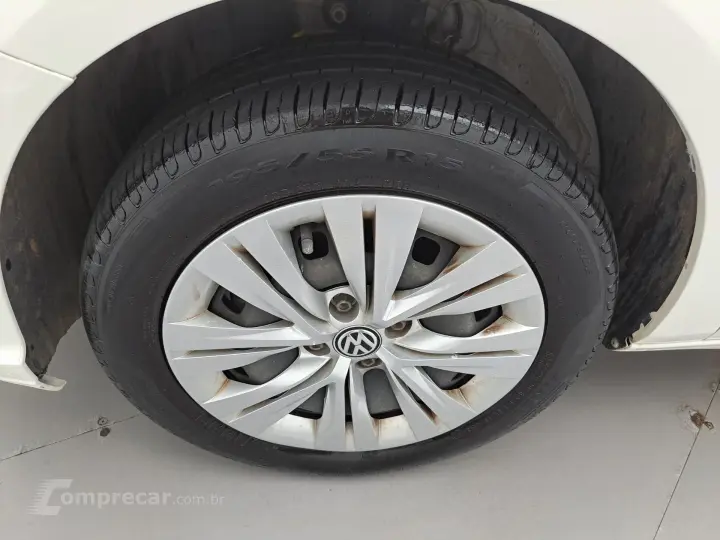 VOYAGE 1.0 12V MPI TOTALFLEX 4P MANUAL