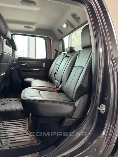 CLASSIC LARAMIE 5.7 CD V8 4X4 Aut.