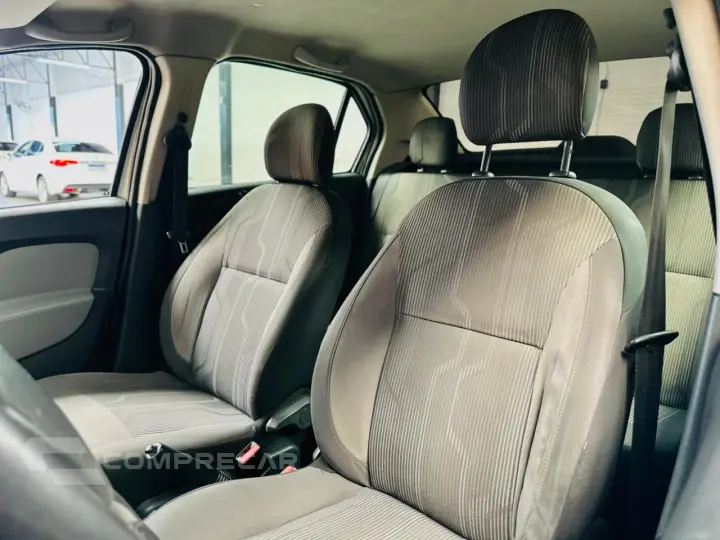 LOGAN 1.6 Expression 8V