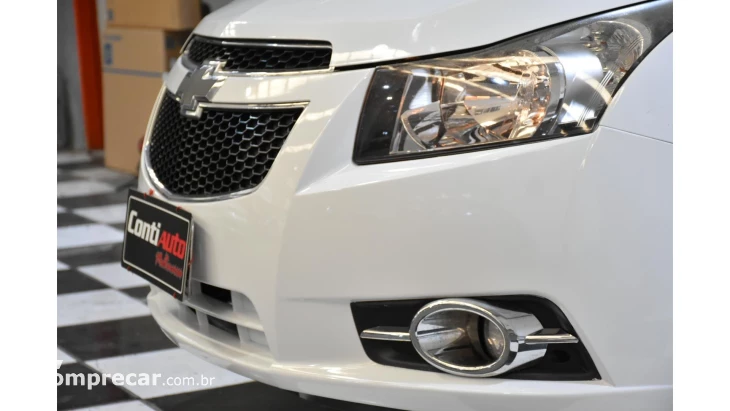 CRUZE SEDAN - 1.8 LT 16V 4P AUTOMÁTICO