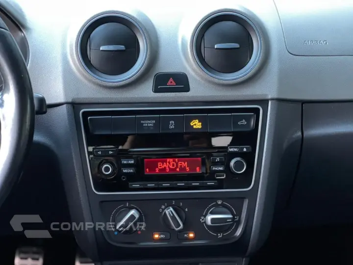 SAVEIRO 1.6 CROSS CE 8V FLEX 2P MANUAL