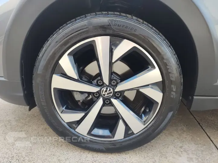 Nivus Highline 1.0 200 TSI Flex Aut.