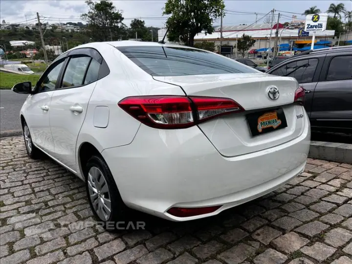 YARIS 1.5 16V Sedan XL