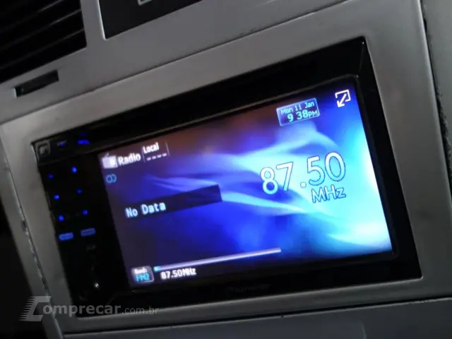 VECTRA SEDAN - 2.0 MPFI ELEGANCE 8V 4P MANUAL