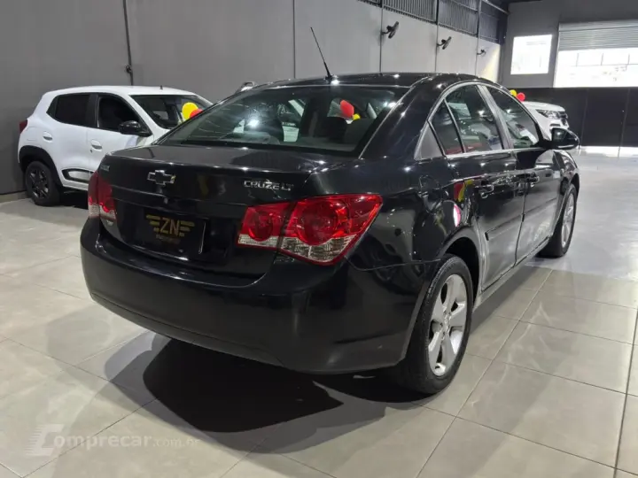 CRUZE 1.8 LT 16V FLEX 4P MANUAL