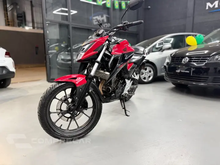 CB 300F Twister Flex