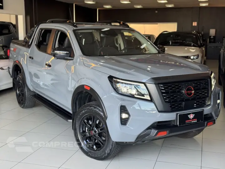 Frontier 2.3 16V PRO4X CABINE DUPLA 4X4 BI-TURBO DIESEL AUTO