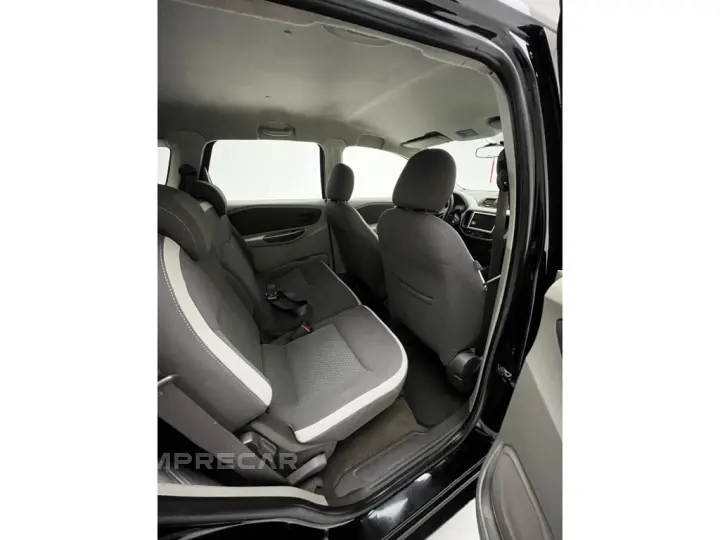 SPIN 1.8 LT 8V FLEX 4P MANUAL