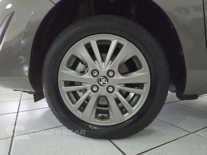 Yaris Sedan 1.5 16V 4P FLEX XL PLUS CONNECT MULTIDRIVE AUTOM