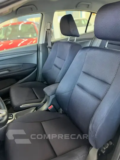 CITY Sedan LX 1.5 Flex 16V 4p Aut.