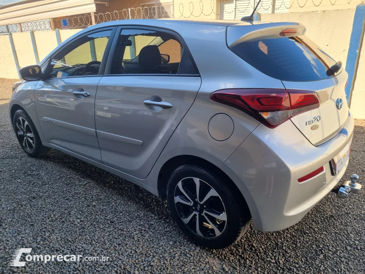 HB20 1.6 Comfort Plus 16V