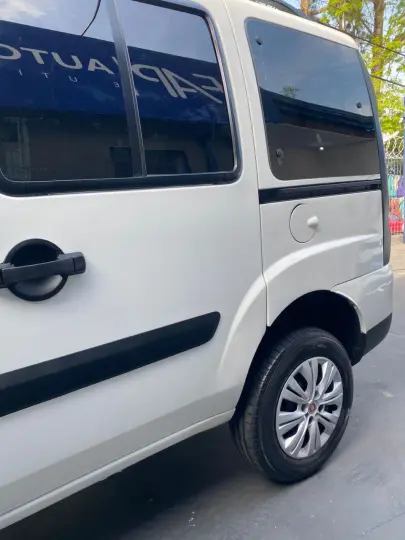 Doblo 1.8 16V 4P FLEX ESSENCE 7 LUGARES