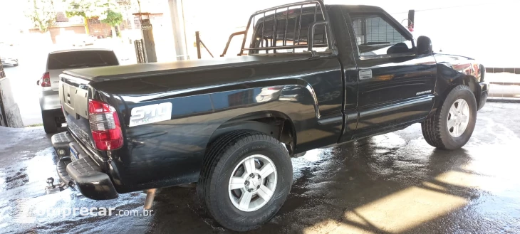 S10 2.4 MPFI Advantage 4X2 CS 8V