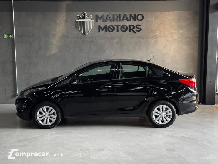 HB20S 1.6 COMFORT PLUS 16V FLEX 4P AUTOMÁTICO