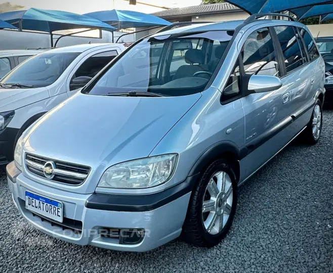 Zafira 2.0 4P FLEX ELEGANCE AUTOMÁTICO