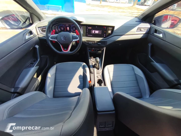 Nivus 1.0 4P FLEX 200 TSI HIGHLINE AUTOMÁTICO