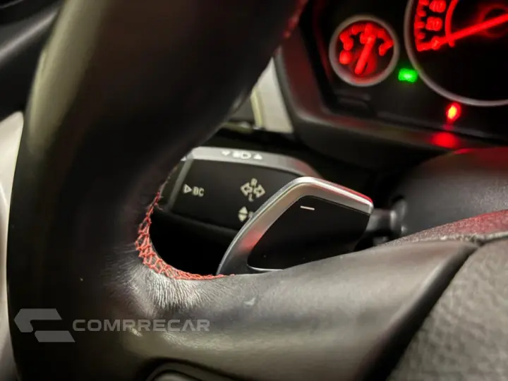 320i 2.0 SPORT GP 16V TURBO ACTIVE FLEX 4P AUTOMÁTICO