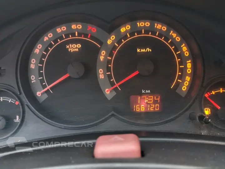 CELTA 1.0 MPFI Life 8V