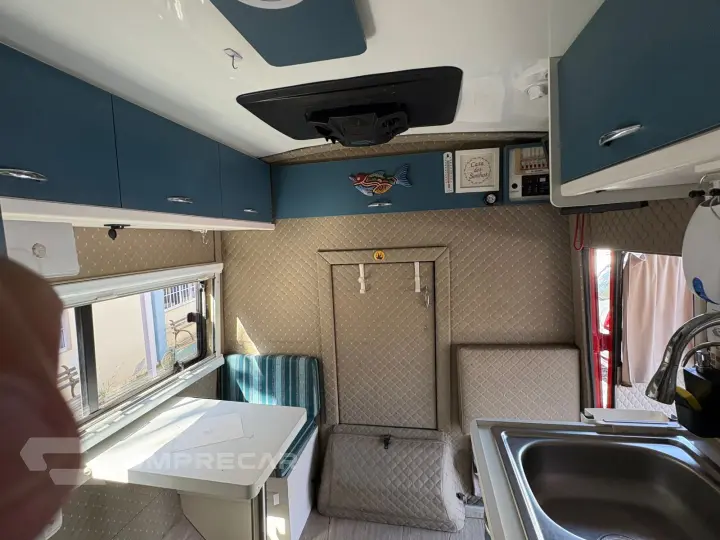 1800D Motorhome