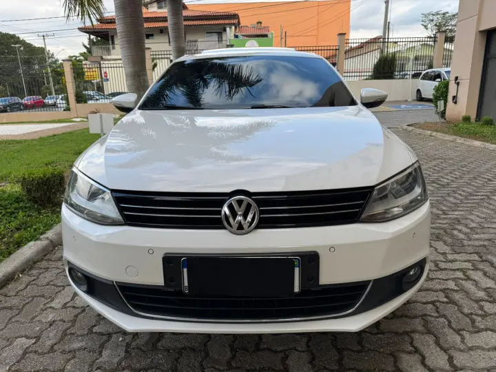 JETTA 2.0 TSI Highline 211cv